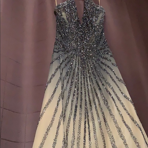 Formal Beaded Full Dress with petty coat - Picture 5 of 6